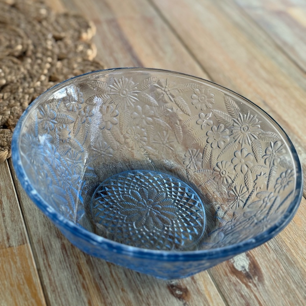 Vintage Indiana Glass Blue Floral Pineapple Serving Bowl